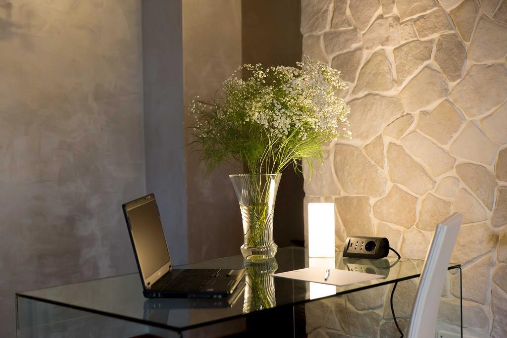 Park Hotel Латина Екстер'єр фото