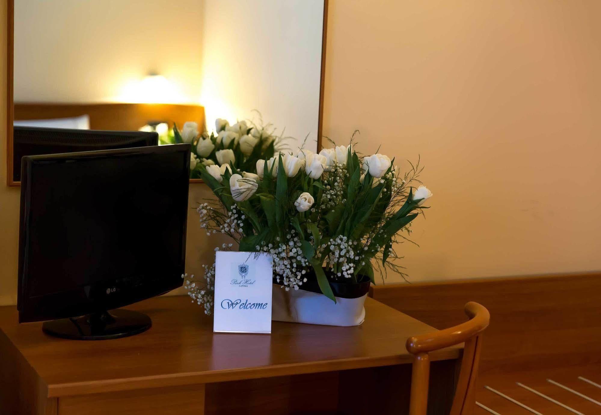 Park Hotel Латина Екстер'єр фото